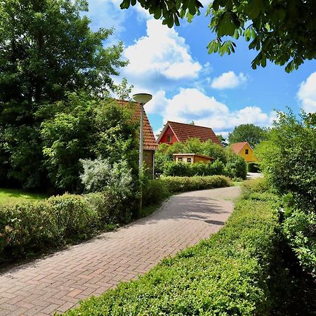 Prins Hendrik Bungalowpark Oost  Buitenkant foto